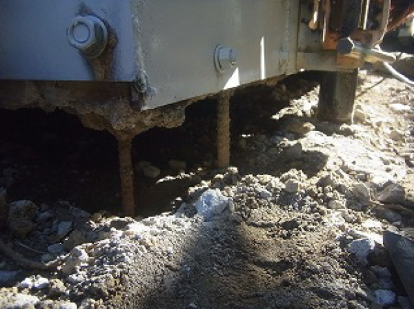 ジャッキアップ完了