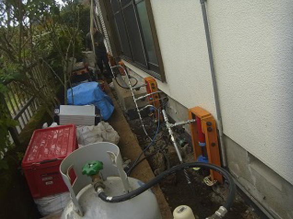 ジャッキアップ完了